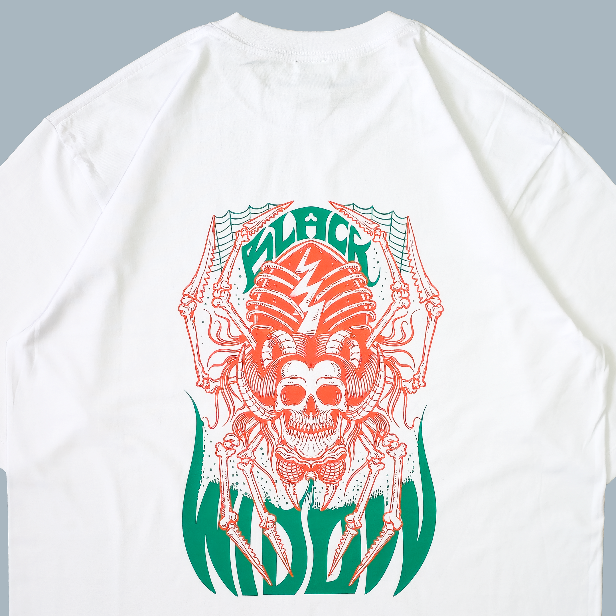 Camiseta Oversize - Black Widow