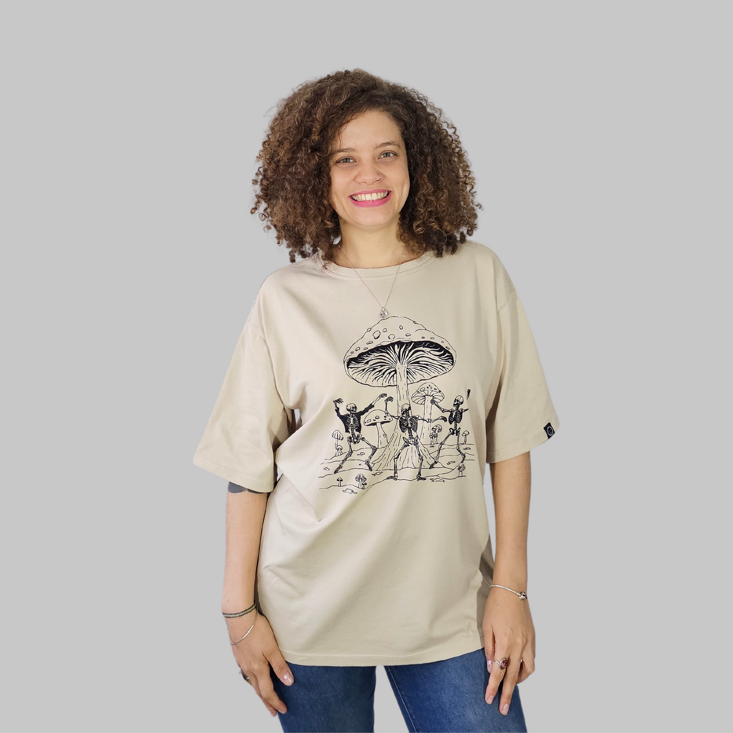 Camiseta Oversize - Dance Death