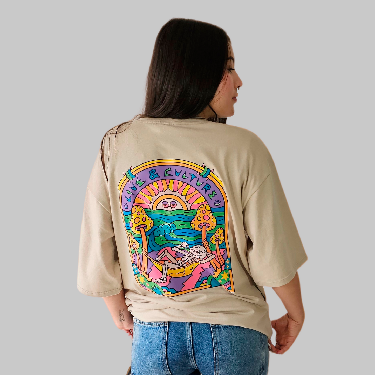 Camiseta Oversize - Live & Culture