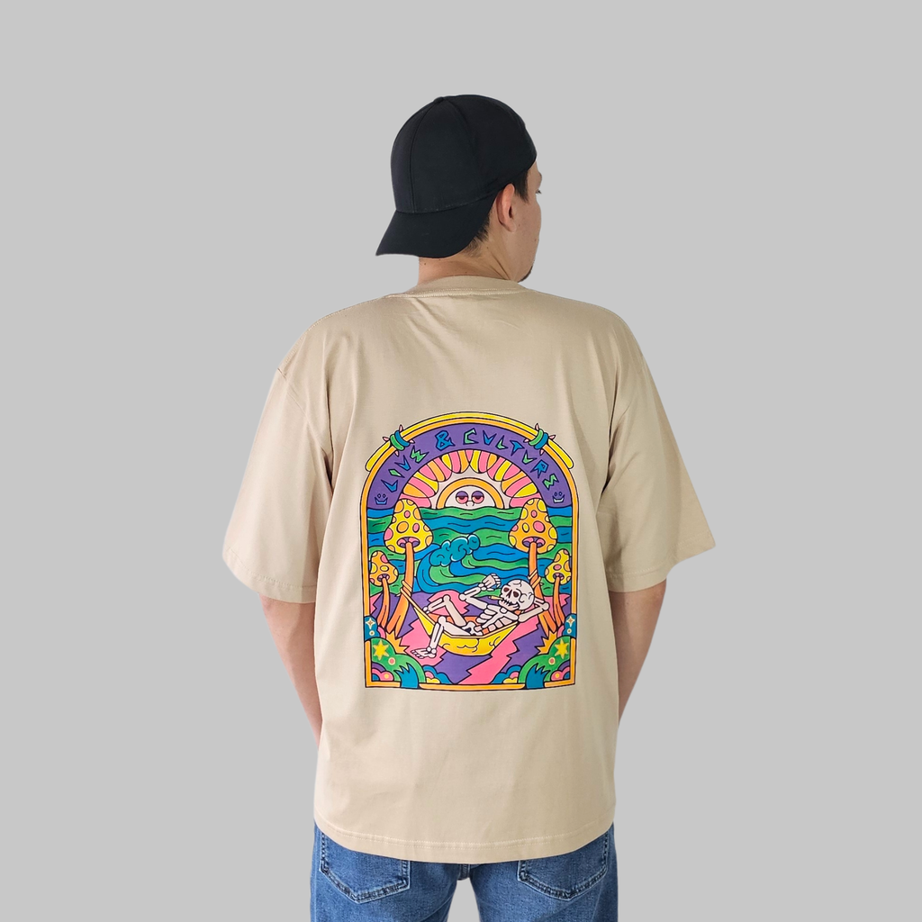 Camiseta Oversize - Live & Culture